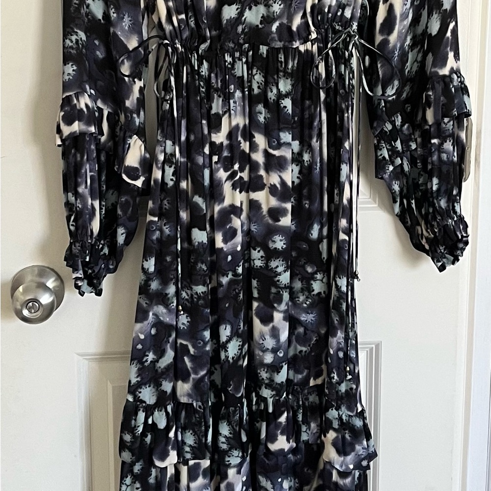 Marie Oliver Black and White Long Sleeve Dress